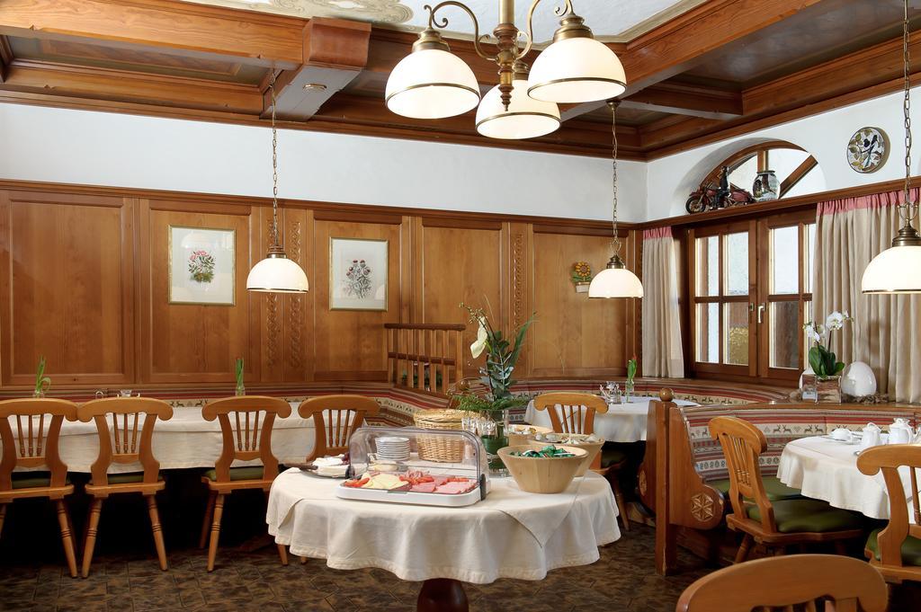 Gasthaus Bacher Hotel Sankt Johann im Pongau Exterior photo